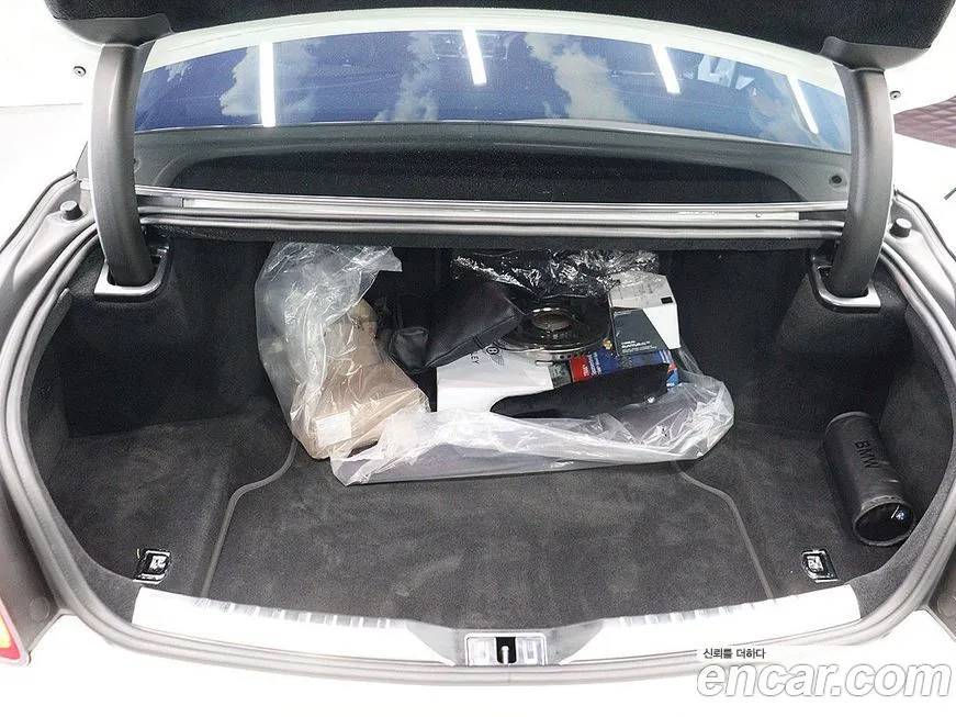 Bentley Flying Spur 2022 из KR, фото 6
