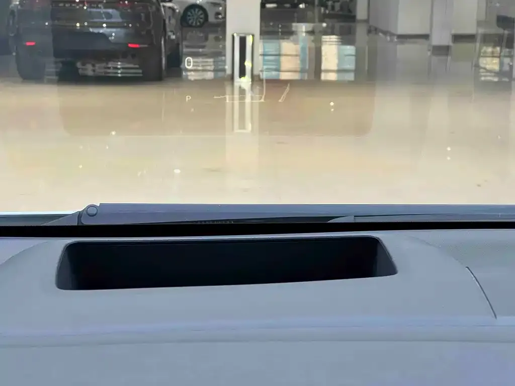 Buick Century 2023 из CN, фото 4
