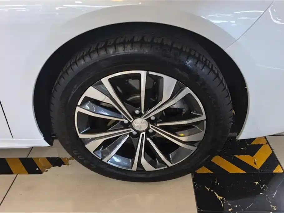Peugeot 508 2022 из CN, фото 6