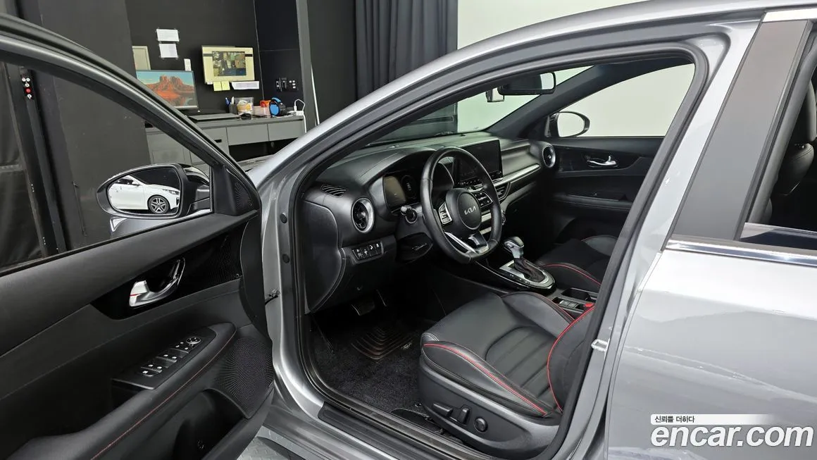 Kia K3 2022 из KR, фото 10