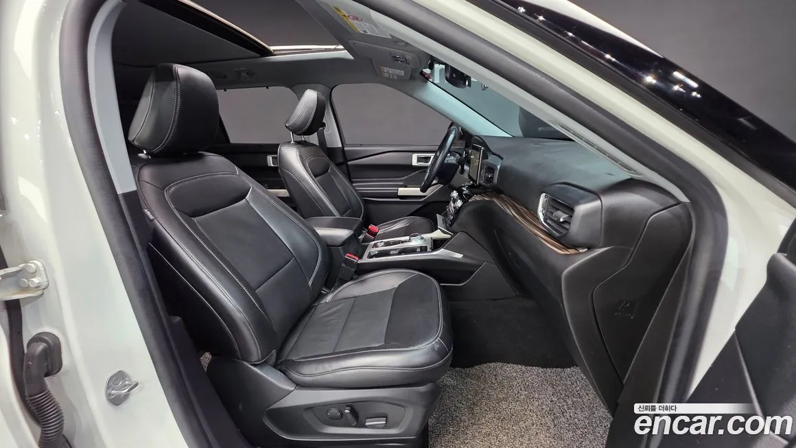 Ford Explorer 2022 из KR, фото 10