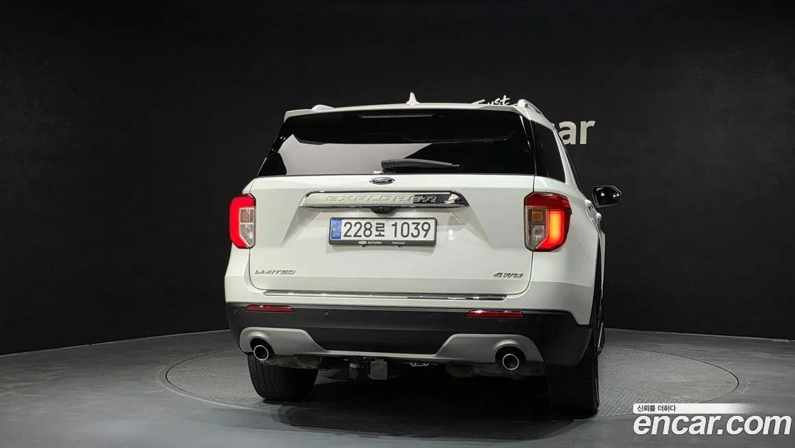 Ford Explorer 2022 из KR, фото 4