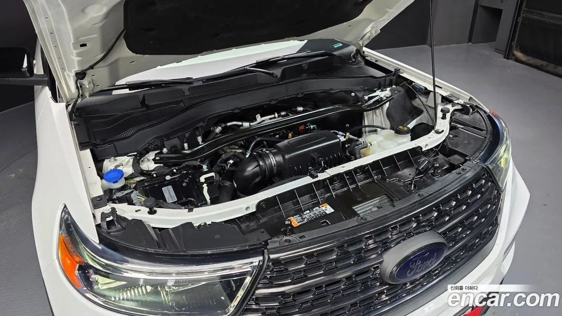 Ford Explorer 2022 из KR, фото 6