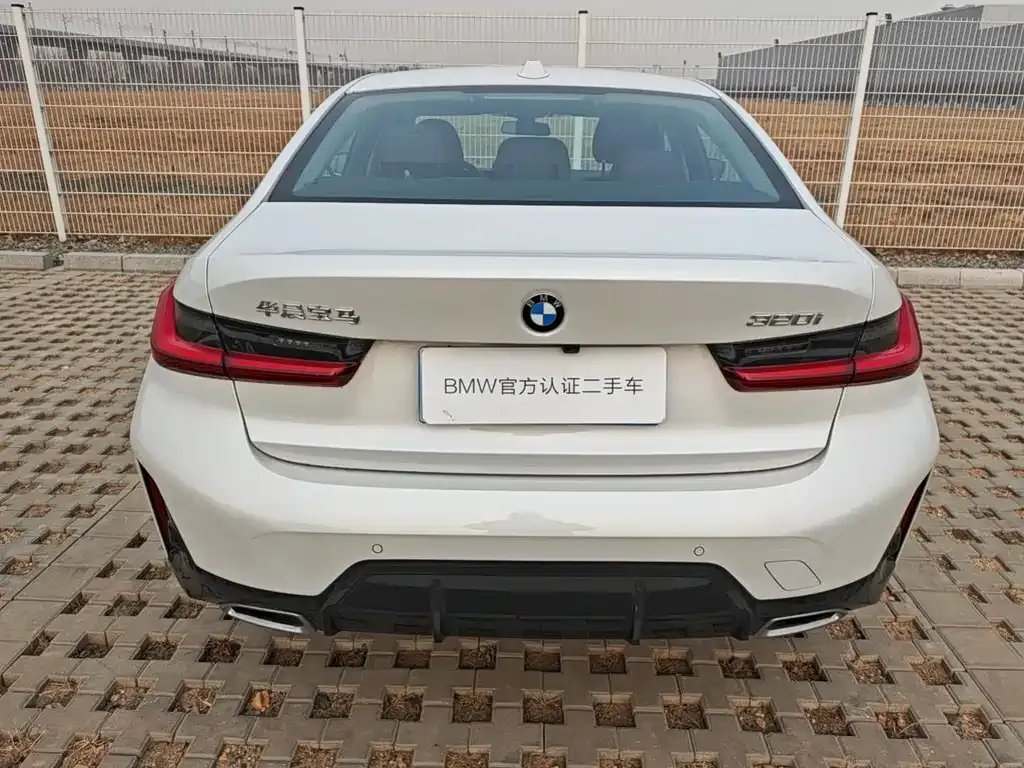 BMW 3 Series 2025 из CN, фото 7
