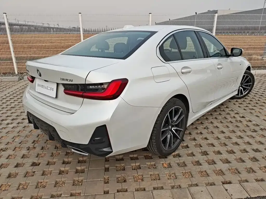 BMW 3 Series 2025 из CN, фото 3