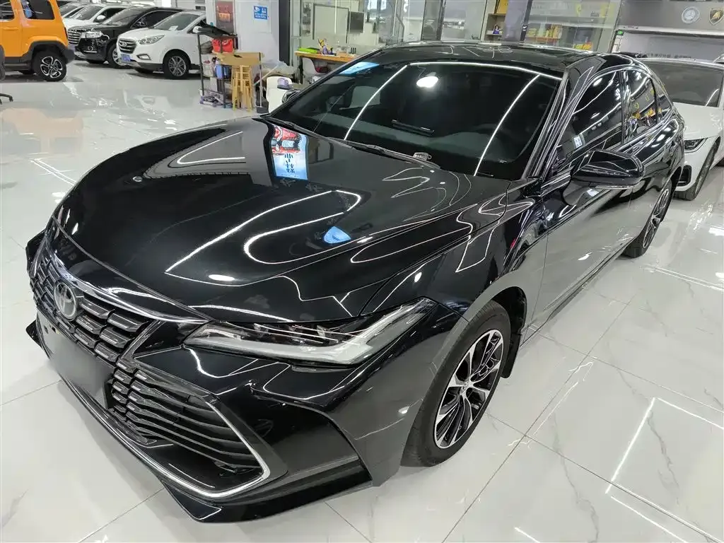 Toyota Avalon 2024 из CN, фото 1