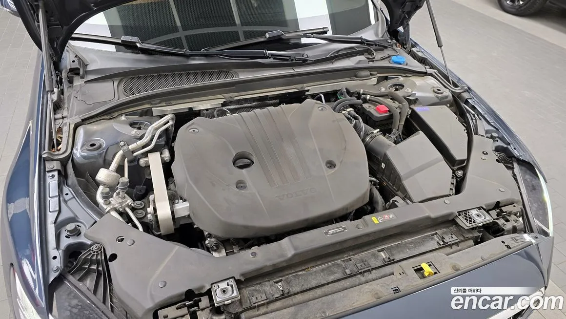 Volvo S60 2022 из KR, фото 5