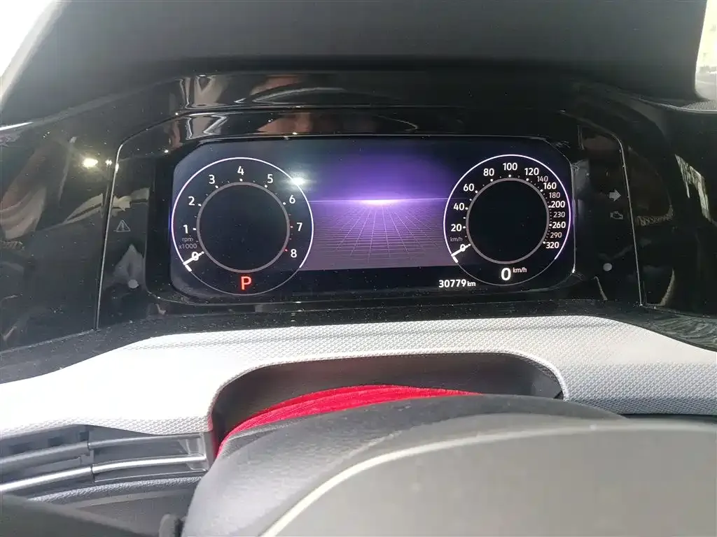 Volkswagen Golf 2022 из CN, фото 4