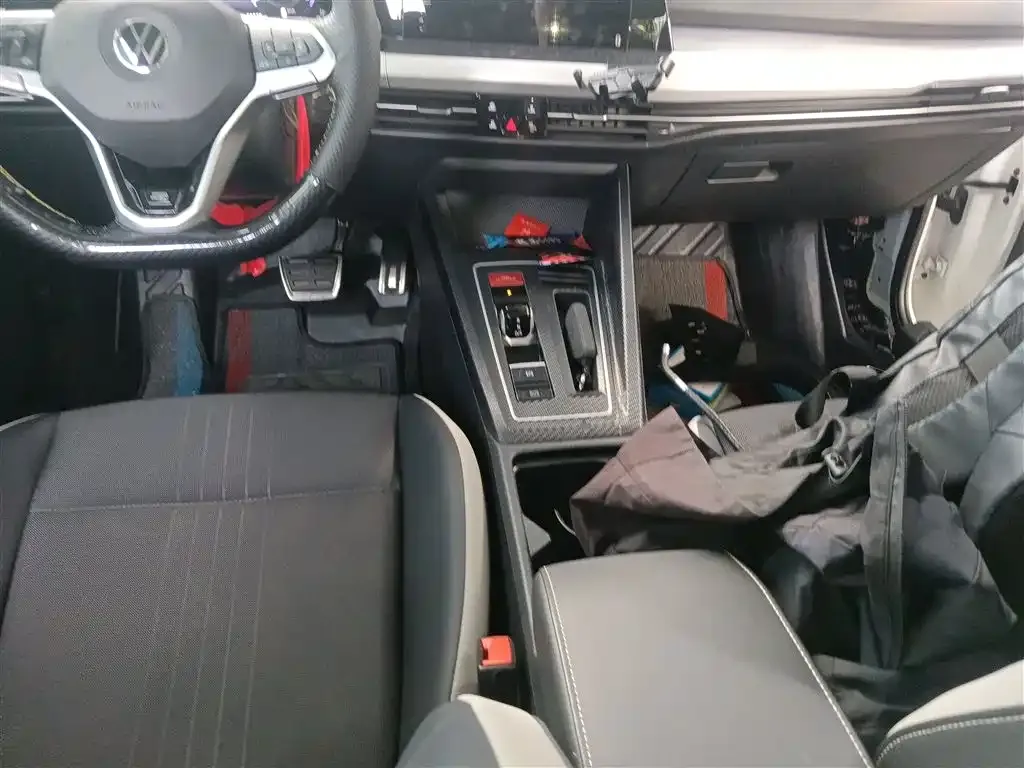 Volkswagen Golf 2022 из CN, фото 6