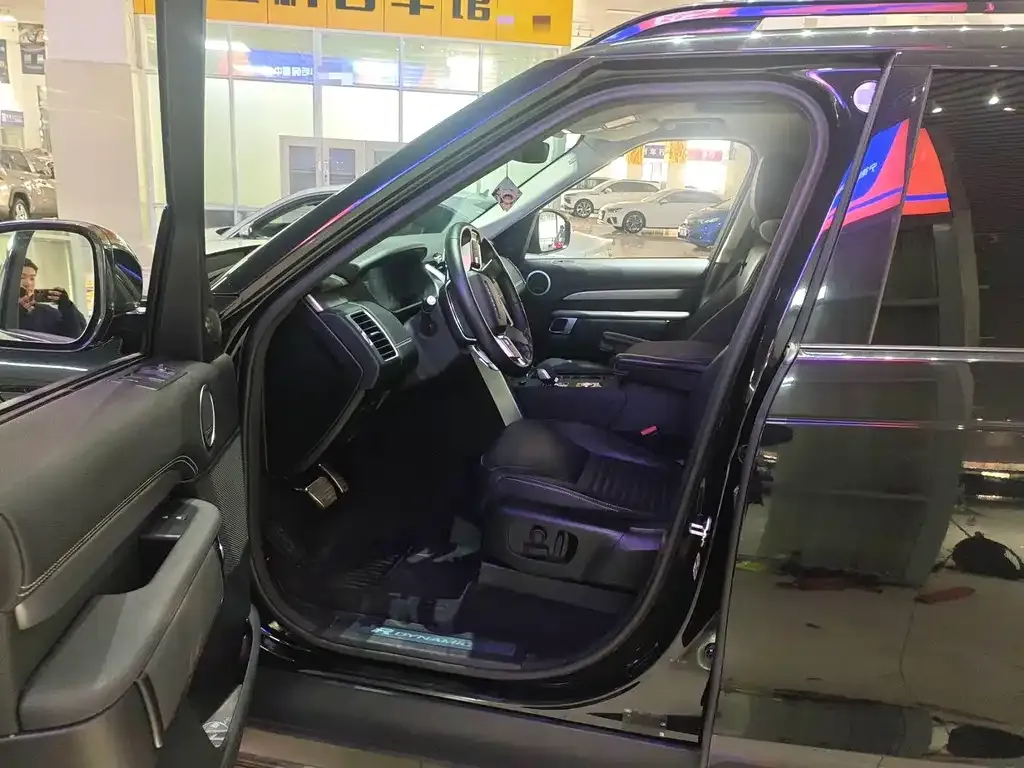 Land Rover Discovery 2022 из CN, фото 6