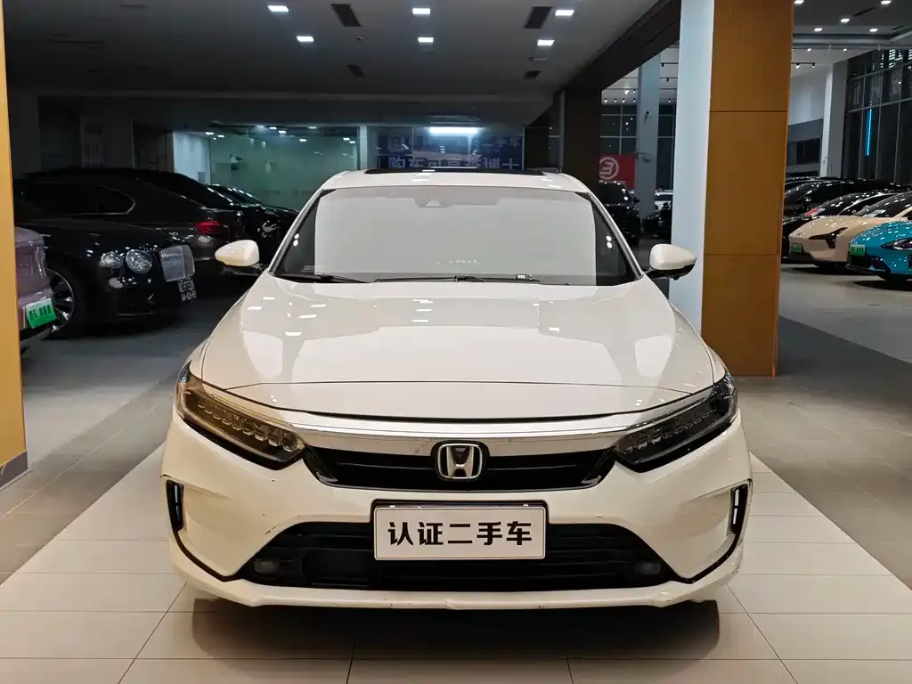 Honda Inspire 2023 из CN, фото 2