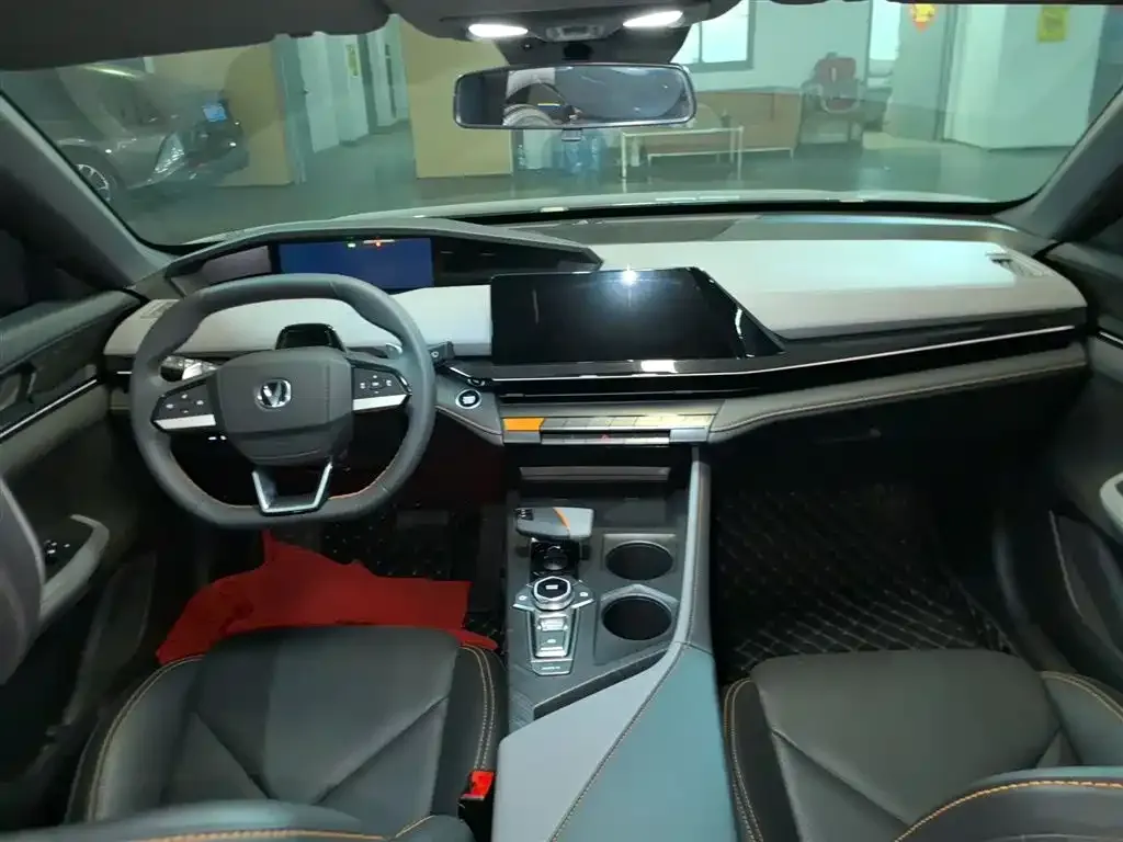Changan UNI-V 2023 из CN, фото 9