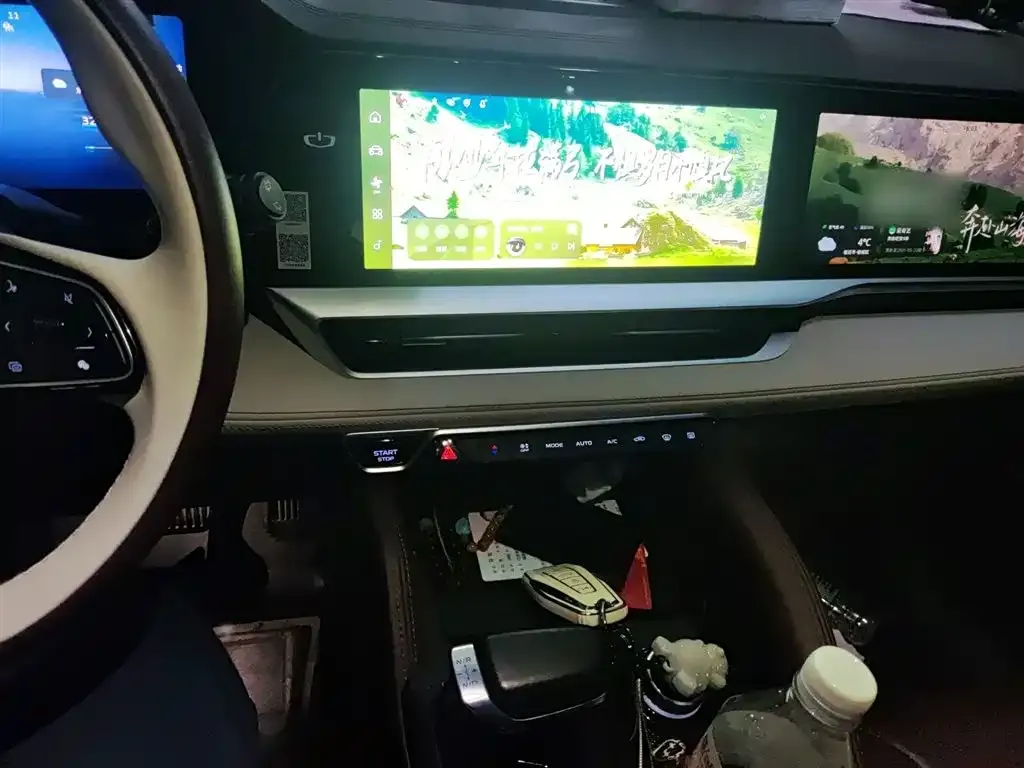 Geely Xingyue L 2024 из CN, фото 8