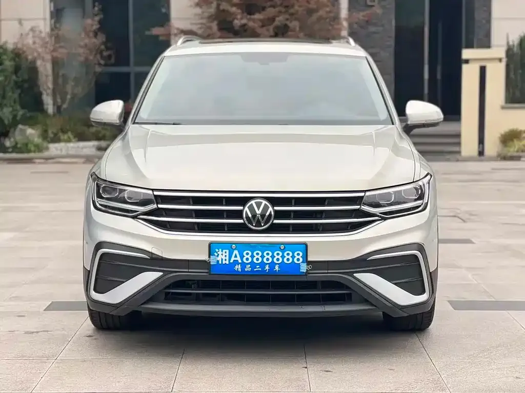 Volkswagen Tiguan L 2021 из CN, фото 7