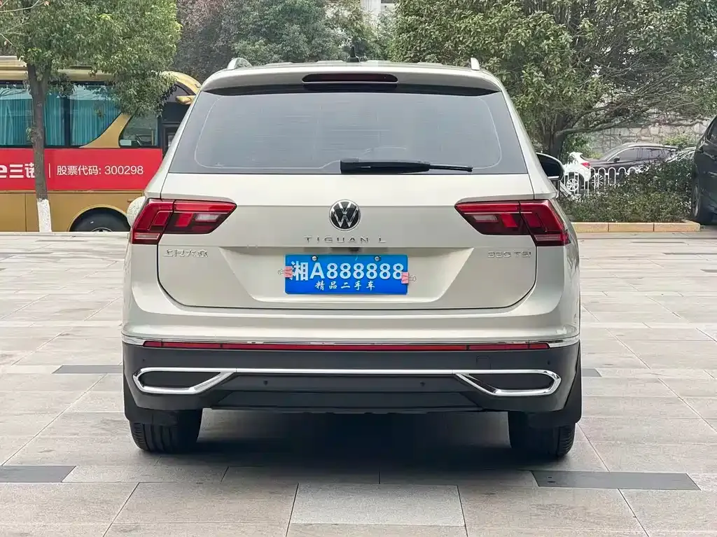 Volkswagen Tiguan L 2021 из CN, фото 2