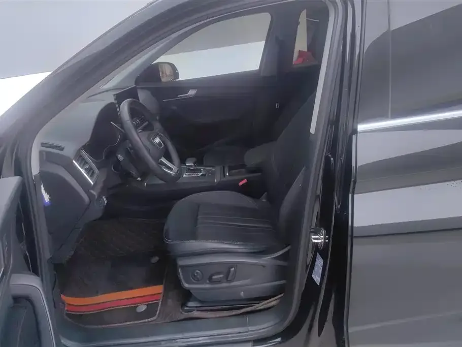 Audi Q5L 2022 из CN, фото 4