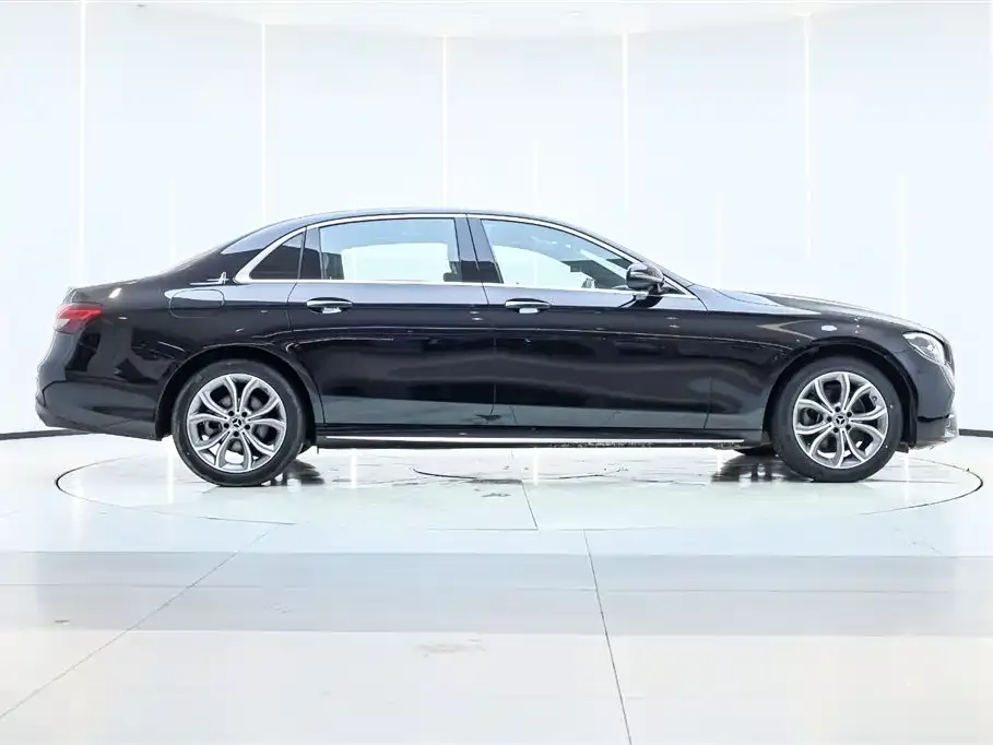 Mercedes-Benz E-Class 2022 из CN, фото 4