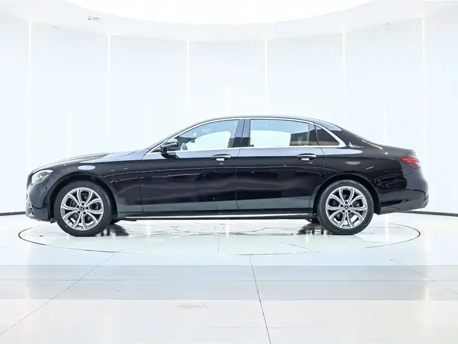 Mercedes-Benz E-Class 2022 из CN, фото 3