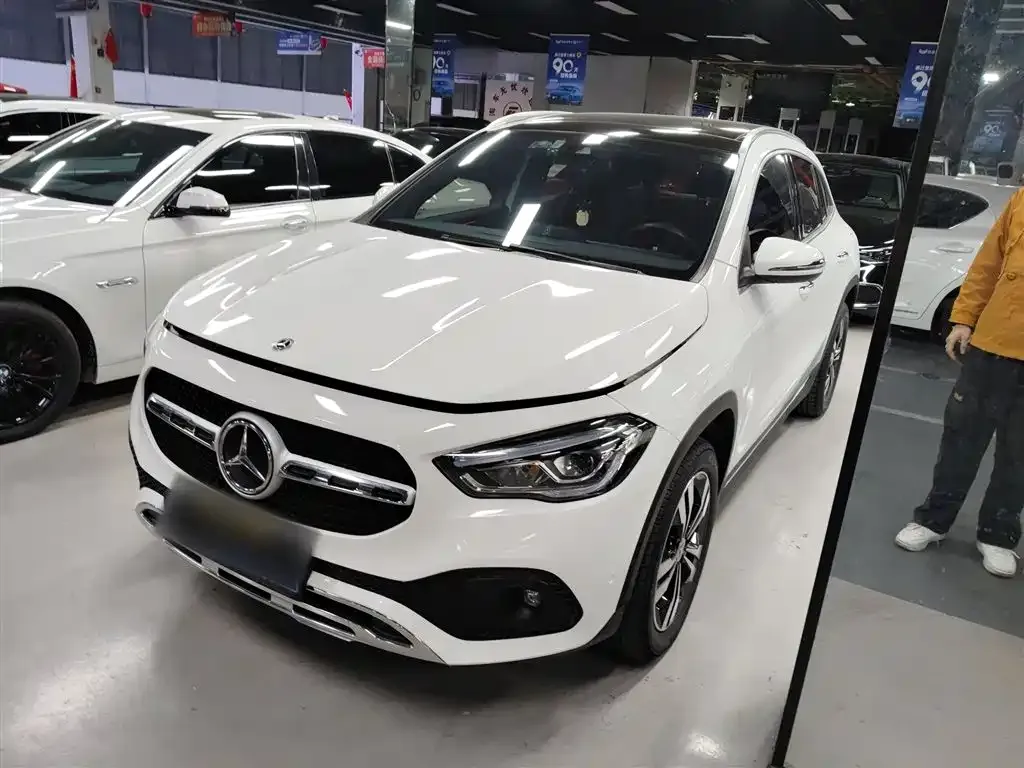 Mercedes-Benz GLA 2023 из CN, фото 4
