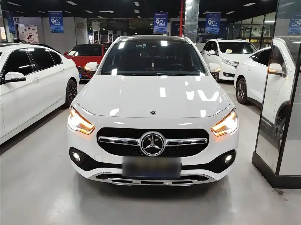 Mercedes-Benz GLA 2023 из CN, фото 7