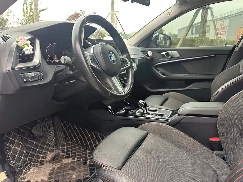 BMW 2 Series (Import) 2023 из CN, фото 3