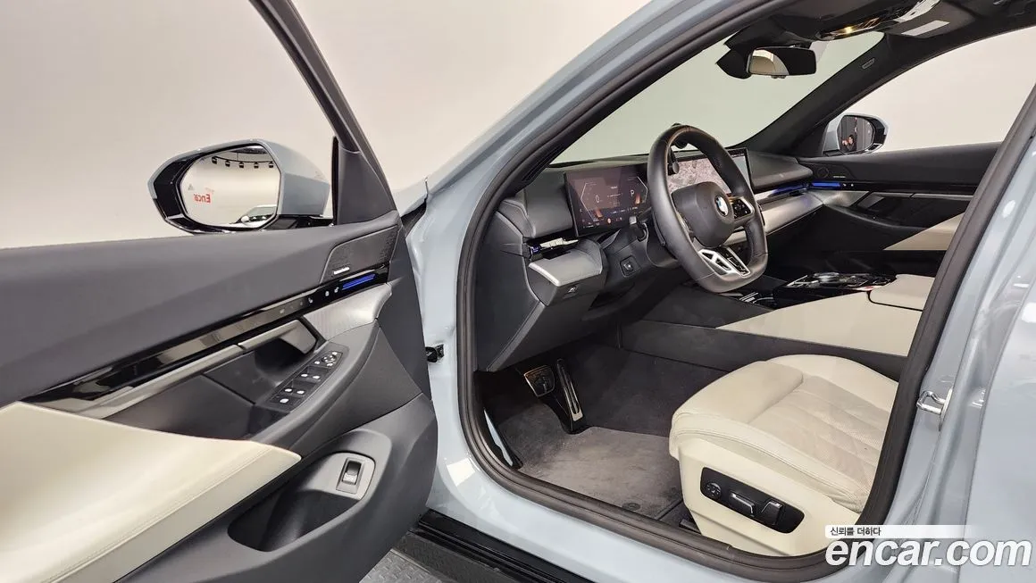 BMW 5-Series 2024 из KR, фото 7