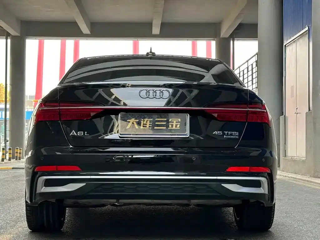 Audi A6L 2021 из CN, фото 2
