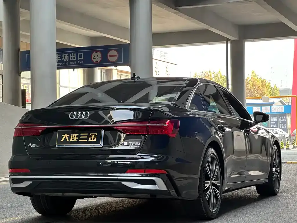 Audi A6L 2021 из CN, фото 8