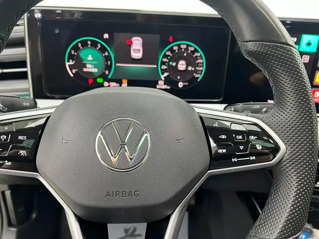 Volkswagen Lamando 2022 из CN, фото 10