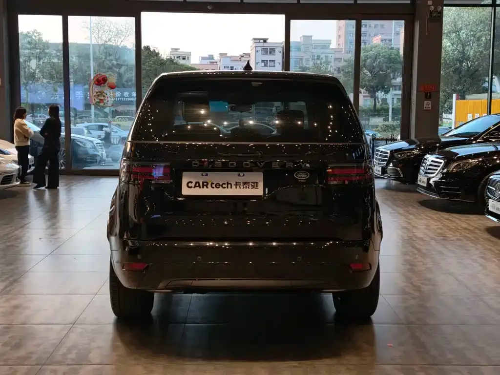 Land Rover Discovery 2022 из CN, фото 2