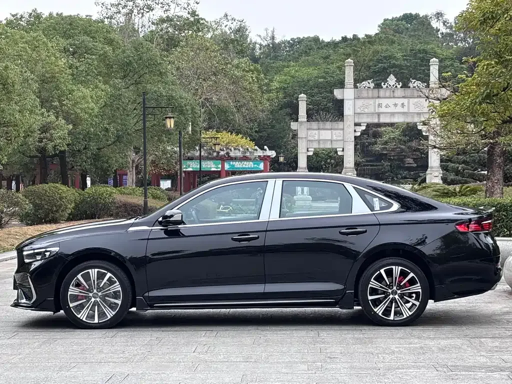 Geely Xingrui 2025 из CN, фото 5