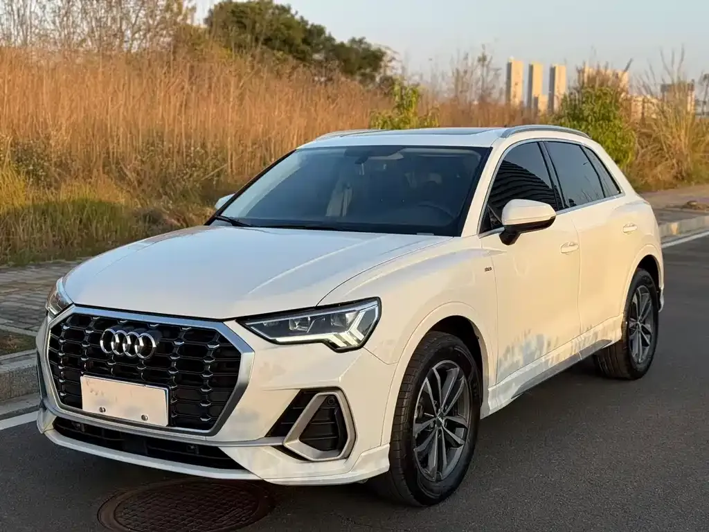 Audi Q3 2021 из CN, фото 1