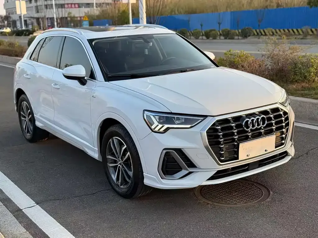 Audi Q3 2021 из CN, фото 9