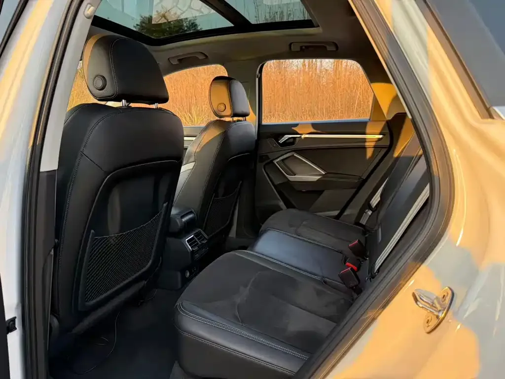 Audi Q3 2021 из CN, фото 4