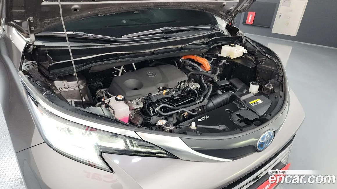 Toyota Sienna 2023 из KR, фото 4