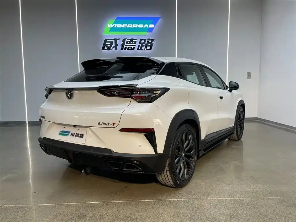 Changan UNI-T 2022 из CN, фото 5