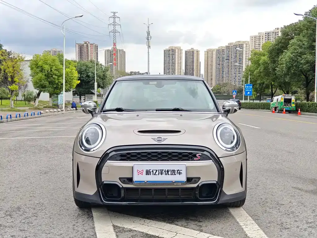 MINI Cooper (3-door) 2021 из CN, фото 3