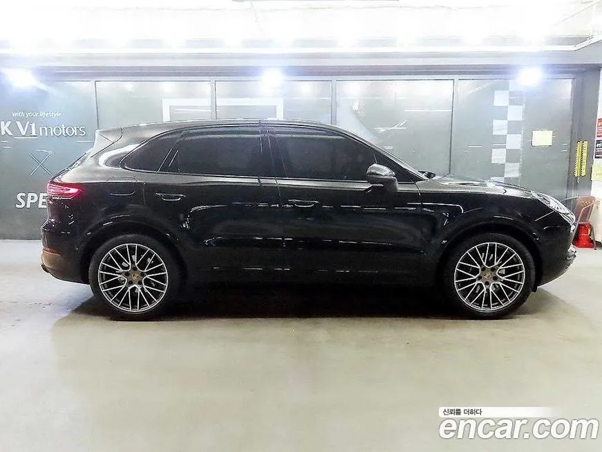 Porsche Cayenne 2023 из KR, фото 2