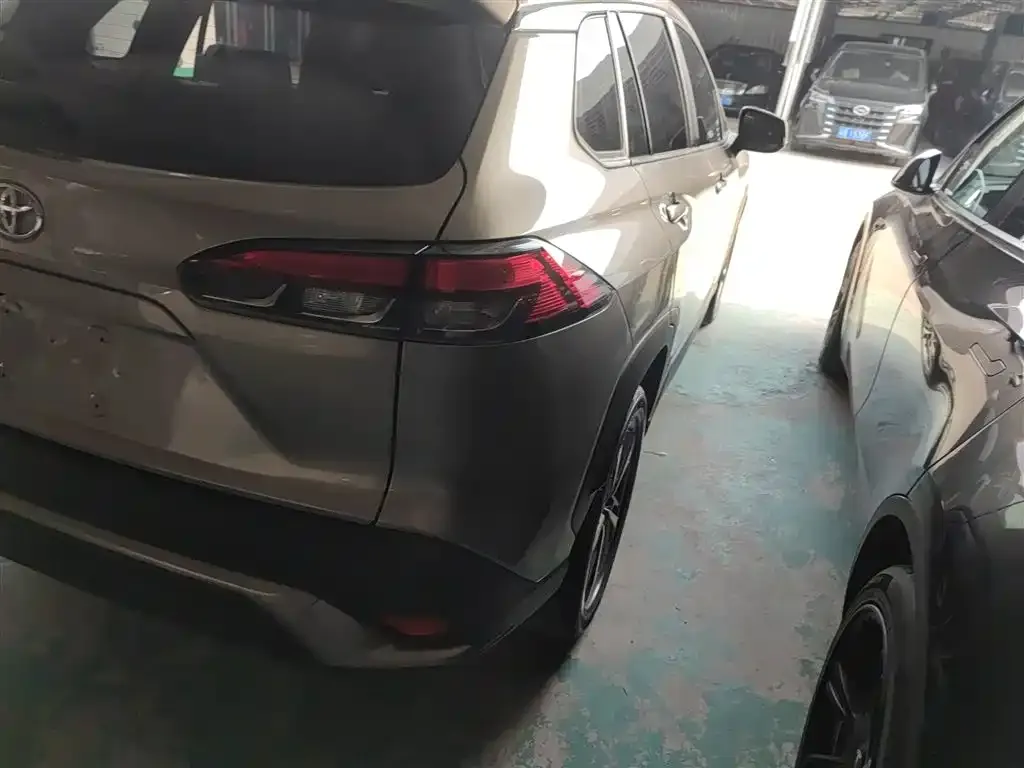 Toyota Frontlander 2022 из CN, фото 8