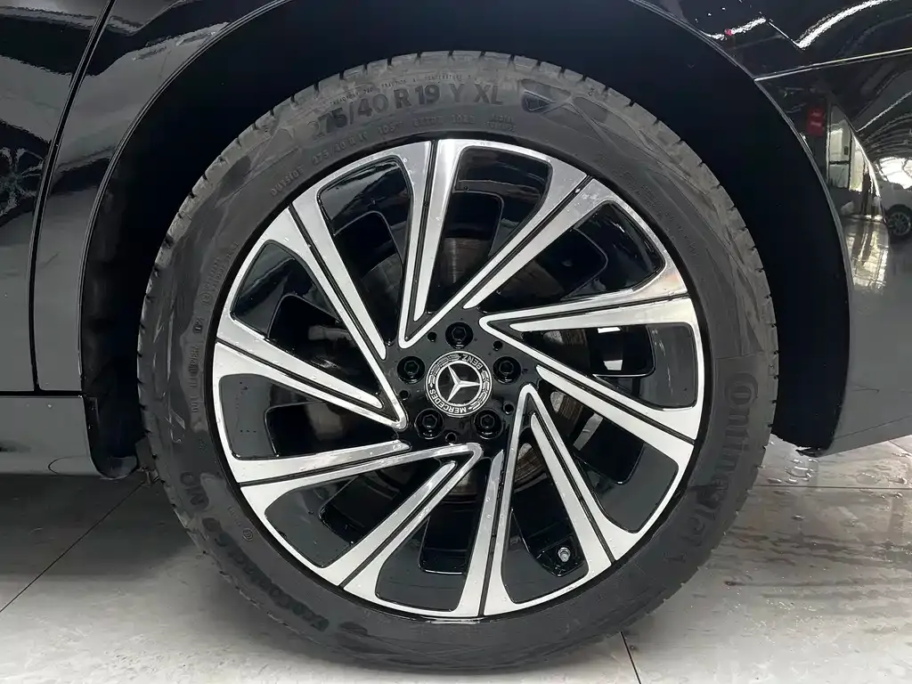 Mercedes-Benz E-Class 2024 из CN, фото 5