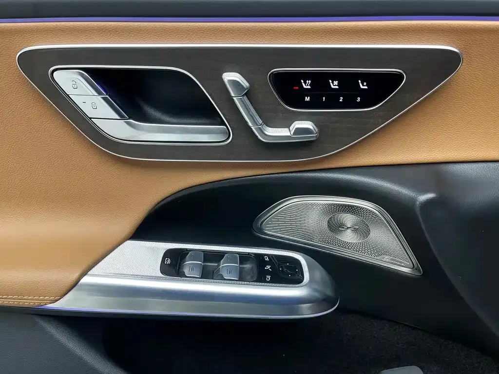 Mercedes-Benz E-Class 2024 из CN, фото 10