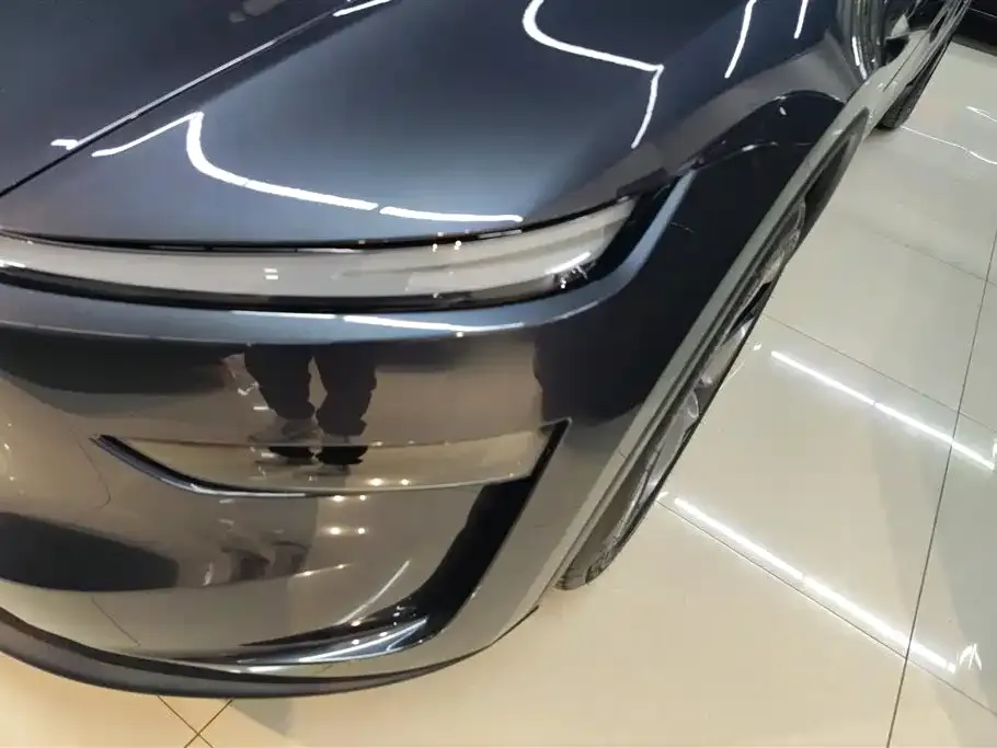 Tesla Model Y 2025 из CN, фото 3