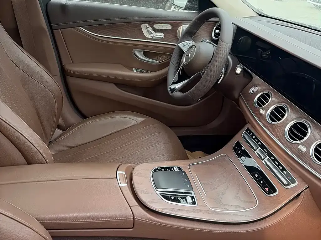 Mercedes-Benz E-Class 2021 из CN, фото 9