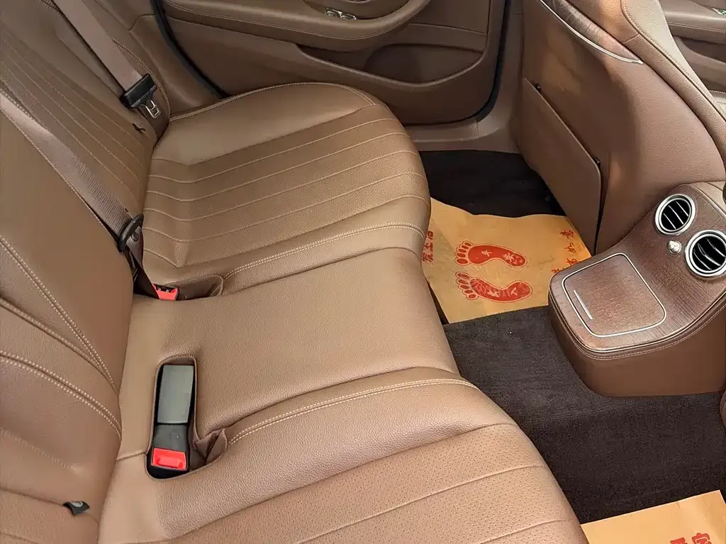 Mercedes-Benz E-Class 2021 из CN, фото 2