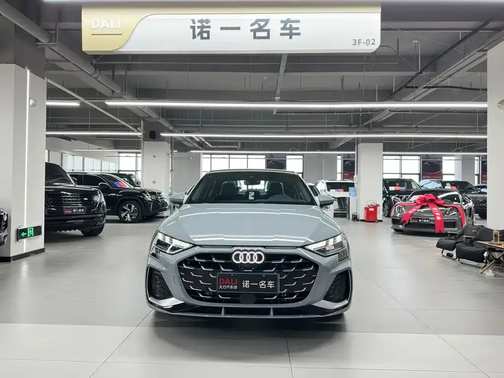 Audi A3 2024 из CN, фото 7