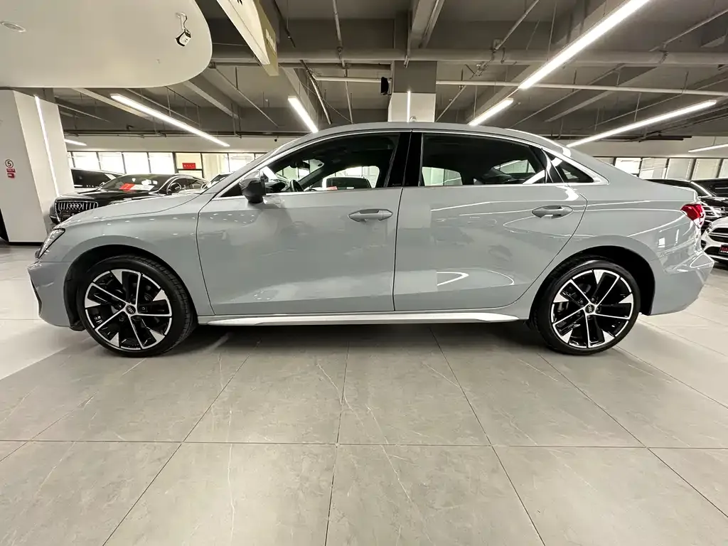 Audi A3 2024 из CN, фото 5