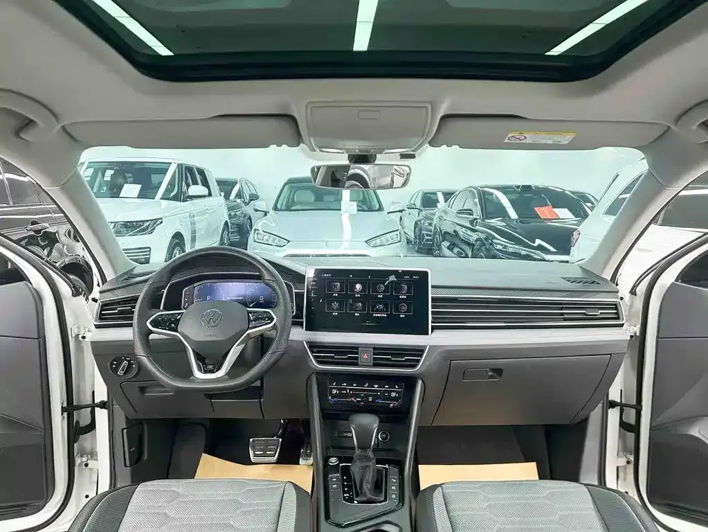 Volkswagen Tiguan X 2024 из CN, фото 5