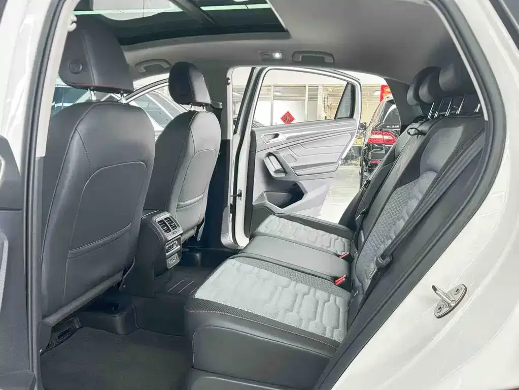 Volkswagen Tiguan X 2024 из CN, фото 4