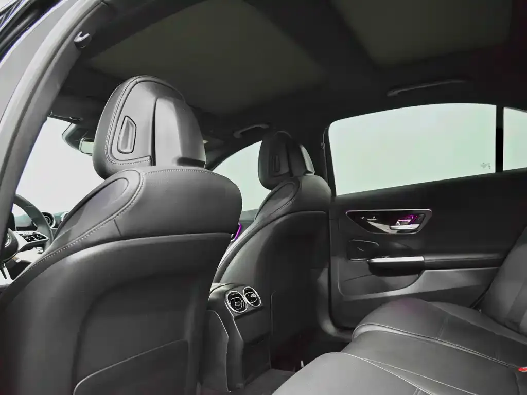 Mercedes-Benz C-Class 2023 из CN, фото 5