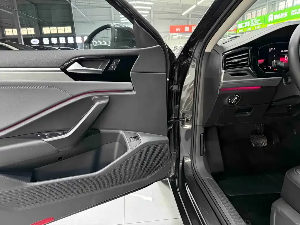 Volkswagen Sagitar 2021 из CN, фото 9